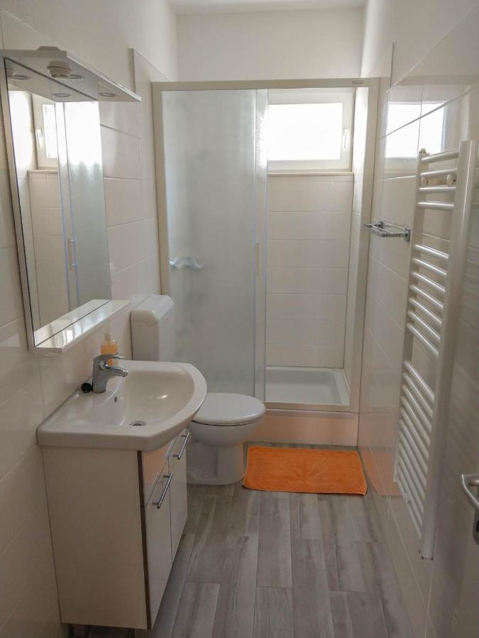 Apartman Riva K Podgora Exterior photo